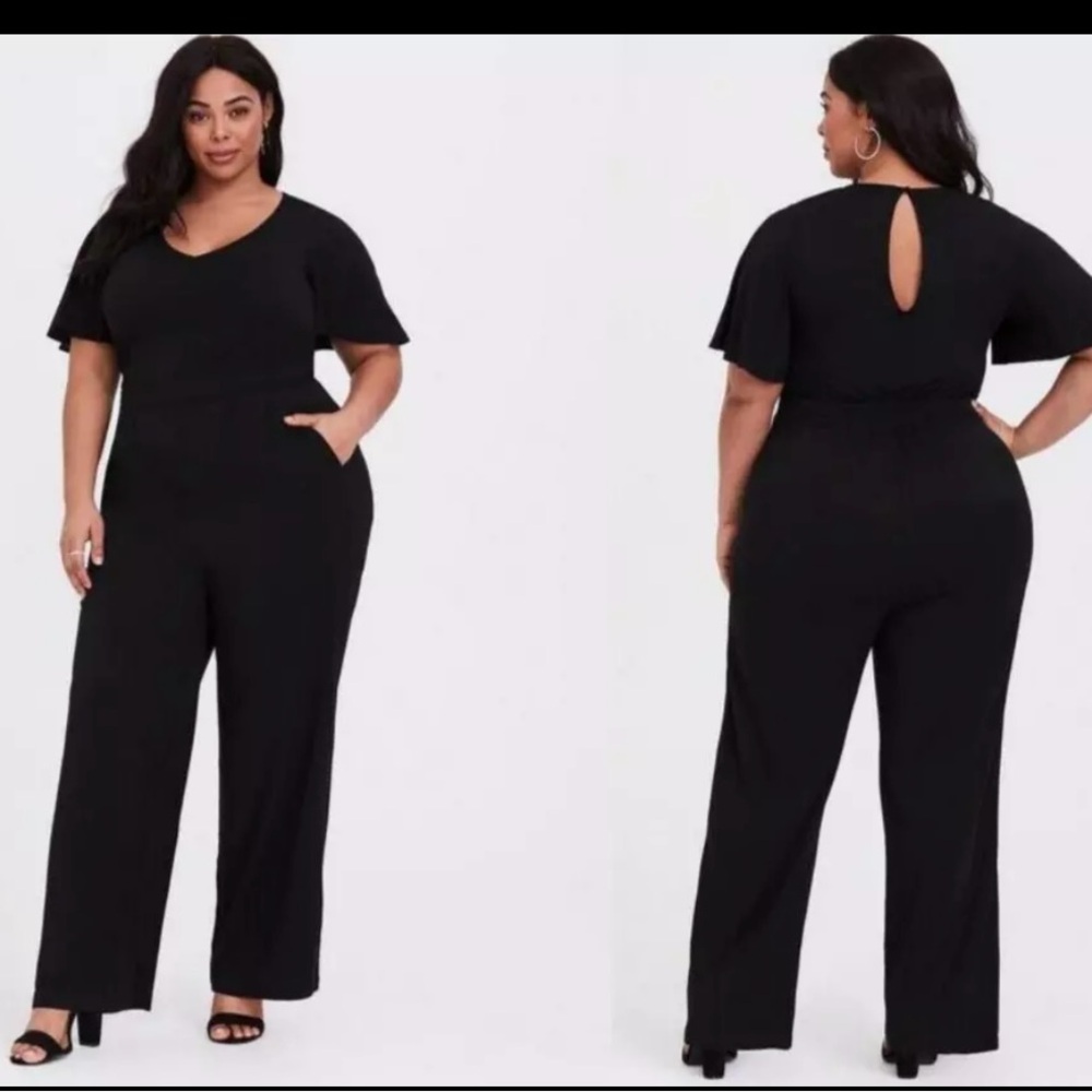 Torrid Black Challis Flutter Sleeve Jumpsuit size 4